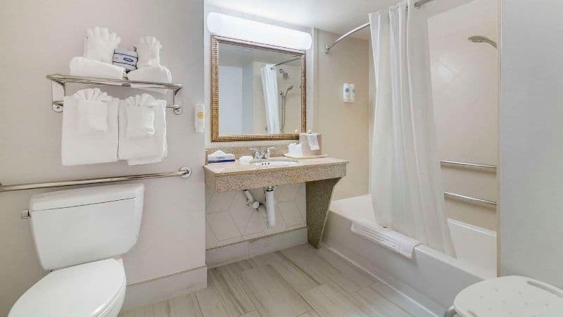 Comfort Inn & Suites hotel photo 3
