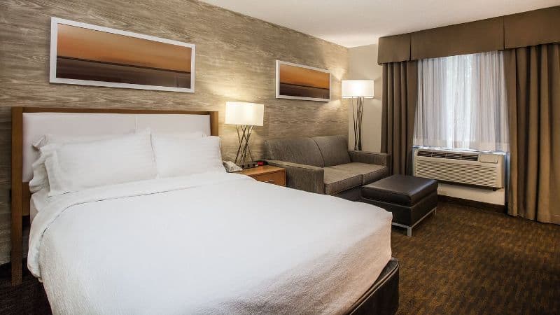 Holiday Inn Saratoga Springs, an IHG Hotel hotel photo 2
