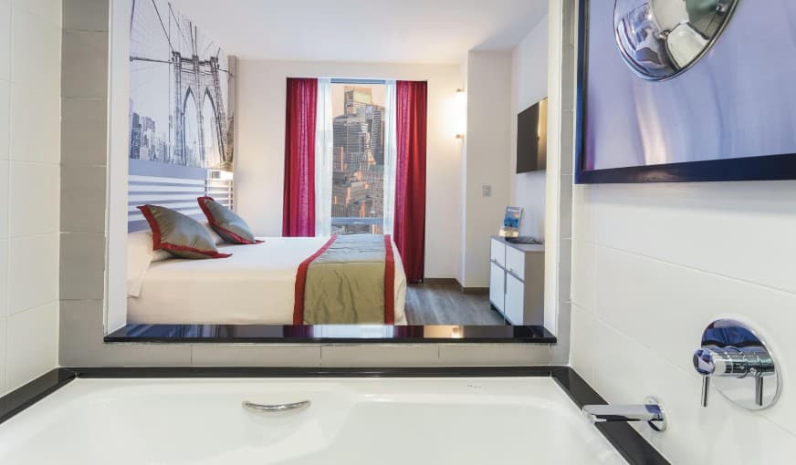 Hotel Riu Plaza New York Times Square - Jetted-Tub Suite Jacuzzi room