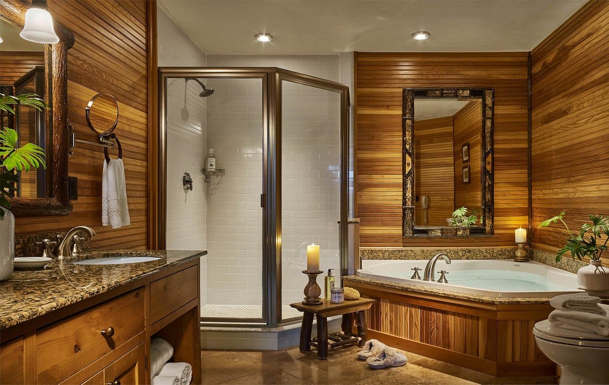 Whiteface Lodge Jacuzzi room