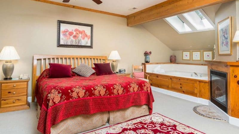 Highland Lake Inn & Resort hotel photo 3