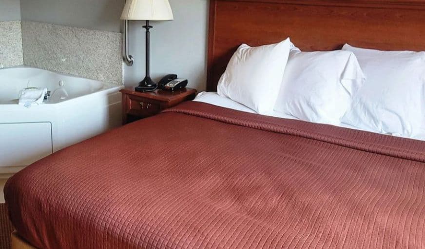 University Inn hotel photo 3