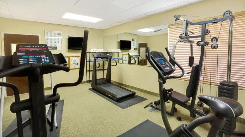 Wingate By Wyndham Raleigh Durham / Airport hotel photo 4
