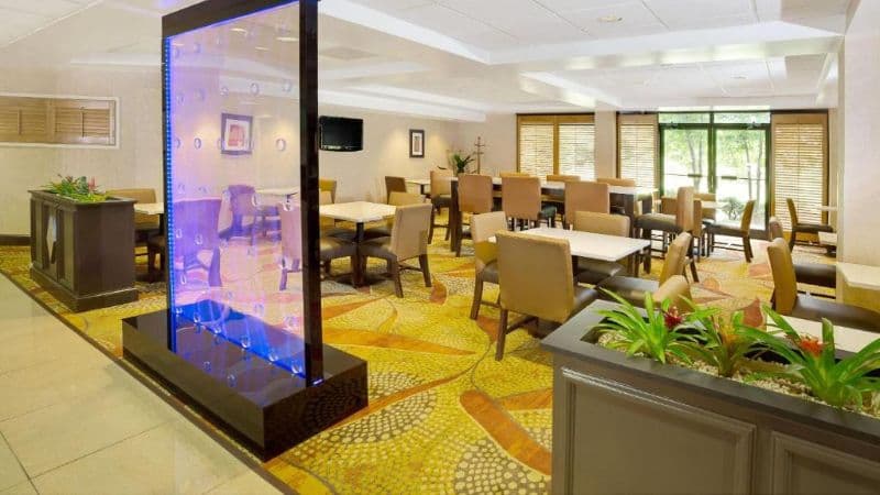 Wingate By Wyndham Raleigh Durham / Airport hotel photo 5