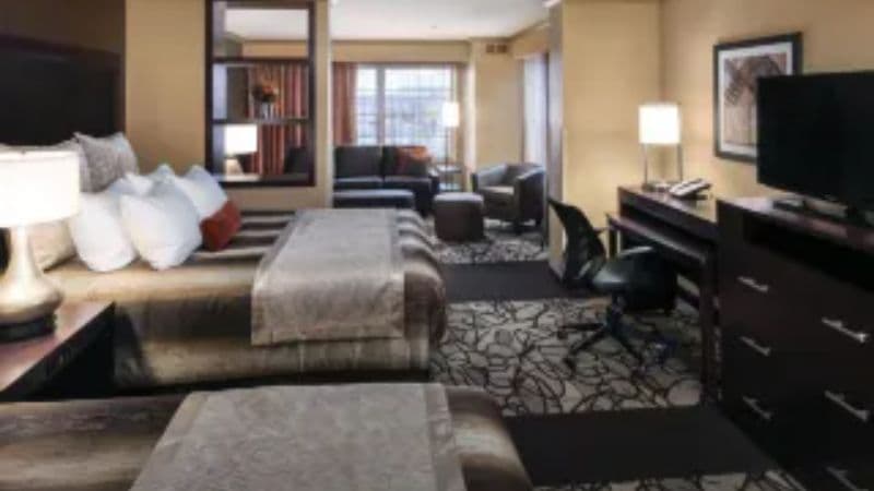 Clubhouse Hotel & Suites hotel photo 2
