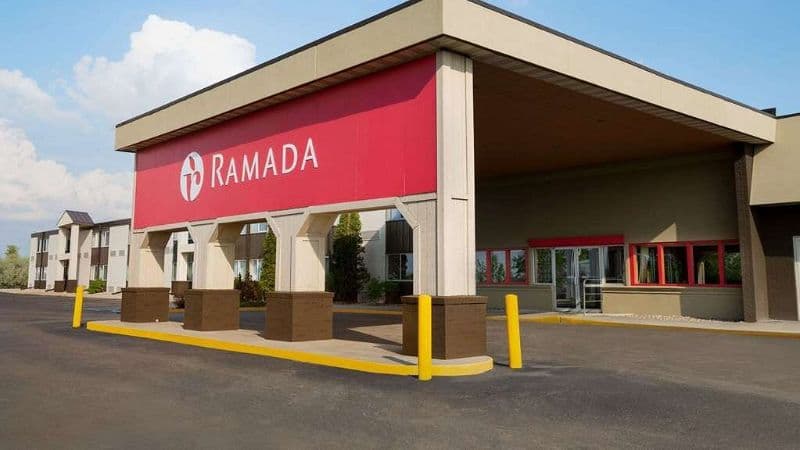 Ramada by Wyndham Bismarck hotel photo 4