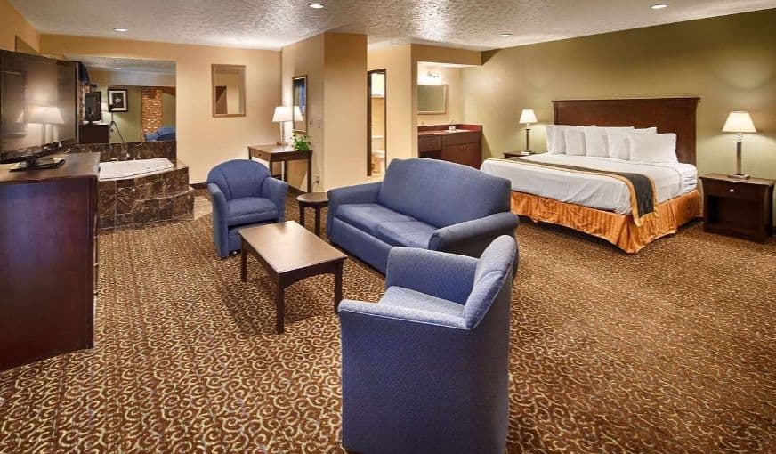Best Western Mansfield/Bellville hotel photo 2