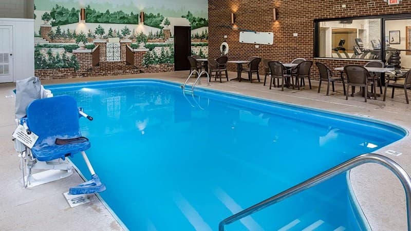 Quality Inn & Suites Zanesville hotel photo 4