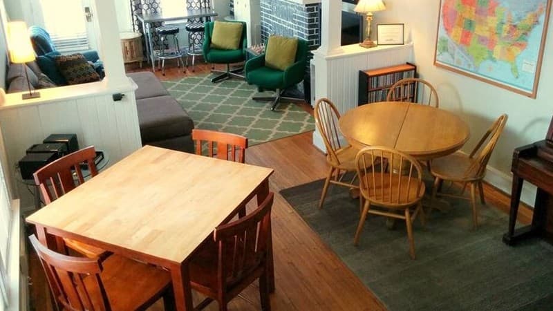 The Wayfaring Buckeye Hostel hotel photo 5