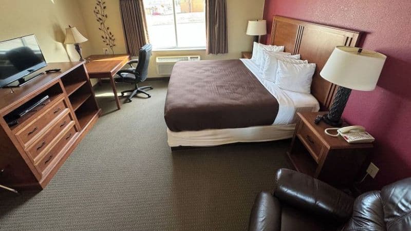 AmericInn by Wyndham McAlester hotel photo 4