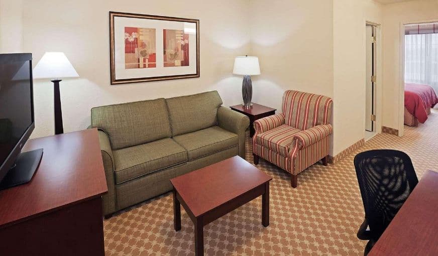 Country Inn & Suites by Radisson, Tulsa, OK hotel photo 2