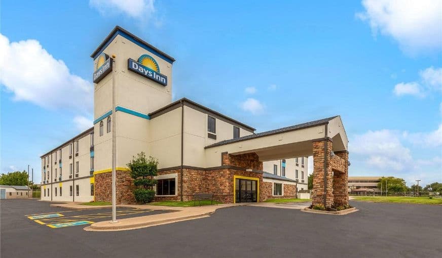 Days Inn Tulsa Central hotel photo 4