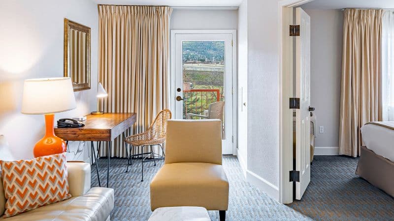 Ashland Hills Hotel & Suites hotel photo 5