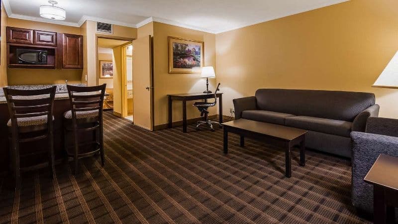 Best Western Inn & Suites hotel photo 4