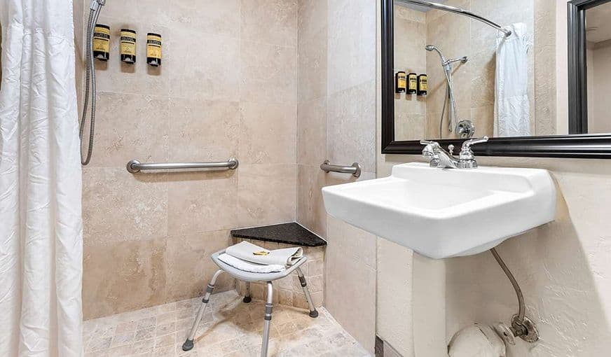 Best Western Plus Parkway Inn hotel photo 2
