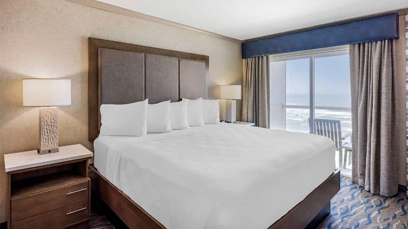Elizabeth Oceanfront Suites hotel photo 4