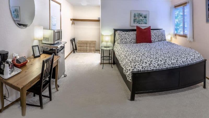 Green Springs Inn hotel photo 3