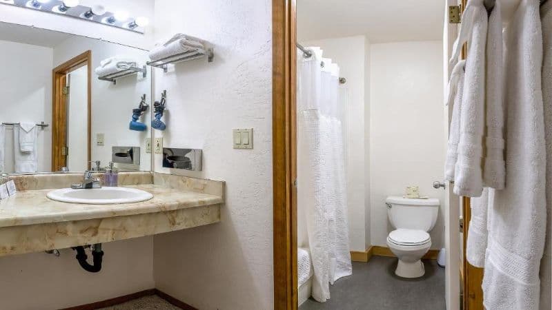 Green Springs Inn hotel photo 5
