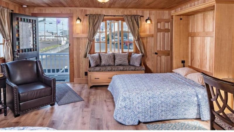 Whistling Winds Motel hotel photo 4
