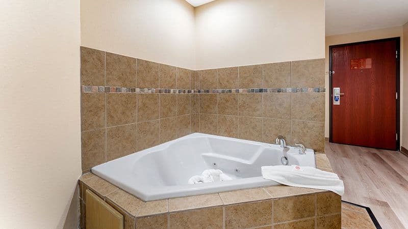 Comfort Suites Monaca - King Whirlpool Suite hotel photo 2