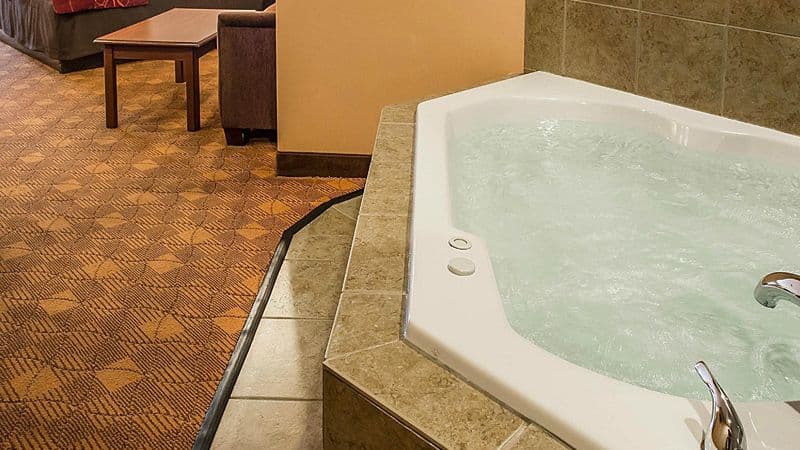 Comfort Suites Monaca - King Whirlpool Suite hotel photo 3