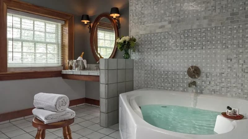 Historic Smithton Inn hotel photo 2