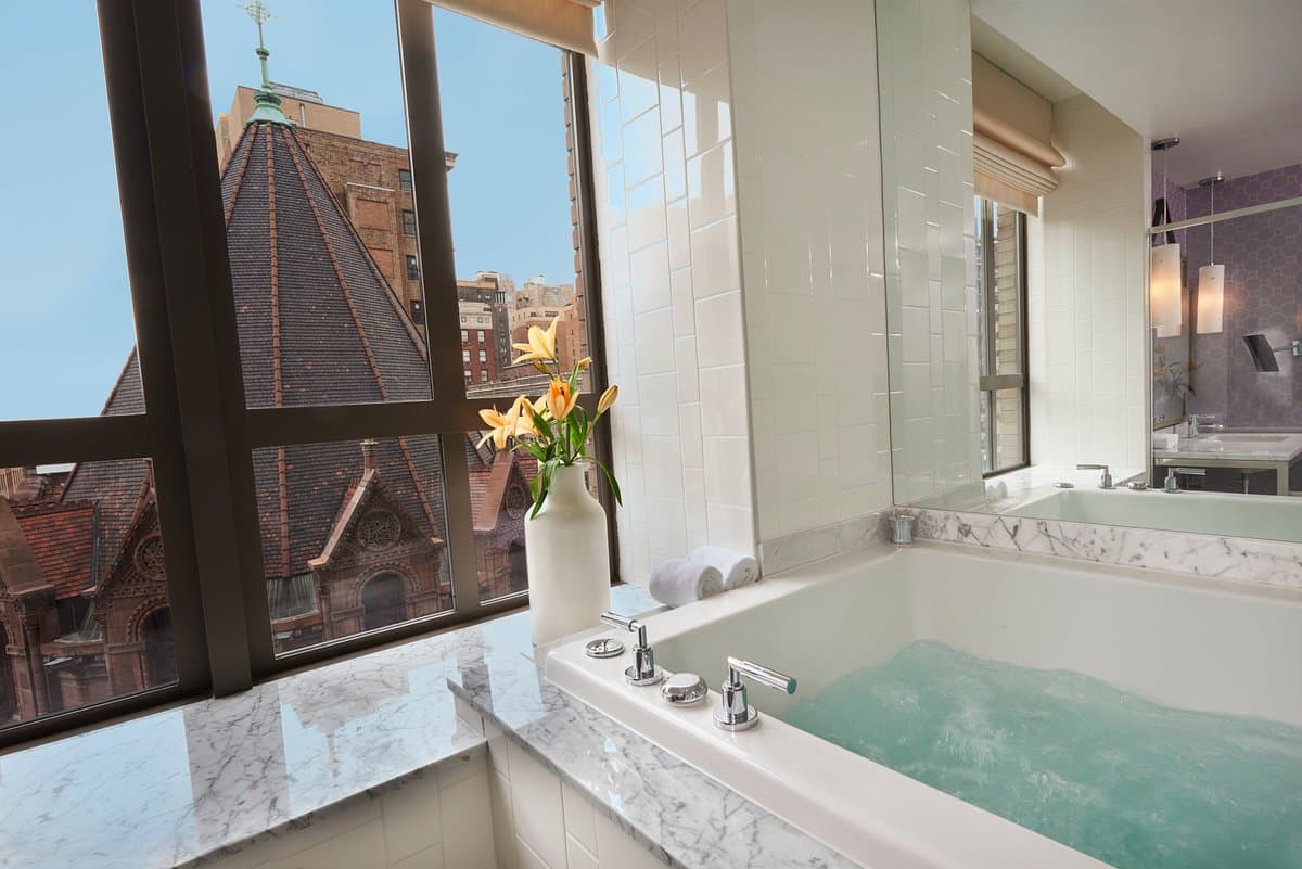 Kimpton Hotel Palomar Philadelphia Jacuzzi room