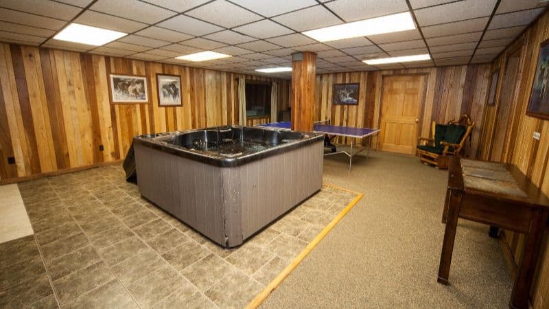 Log Cabin Lodge and Suites hotel photo 4
