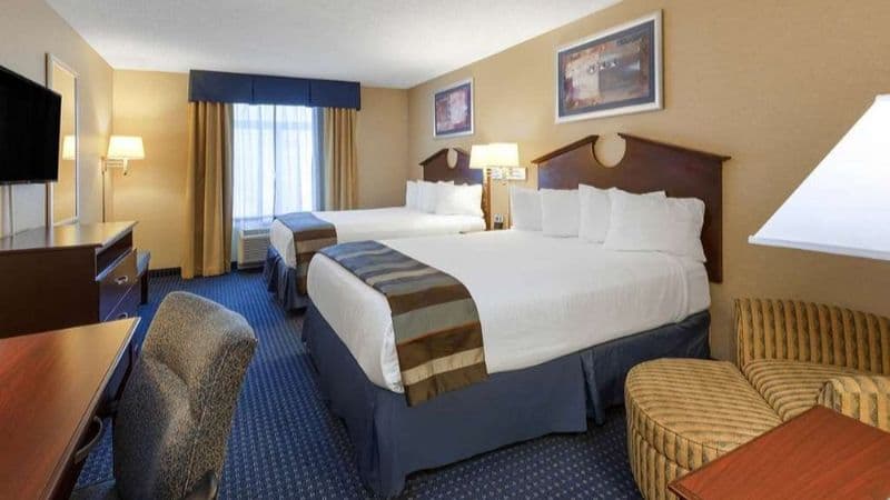 Wingate by Wyndham Erie hotel photo 3