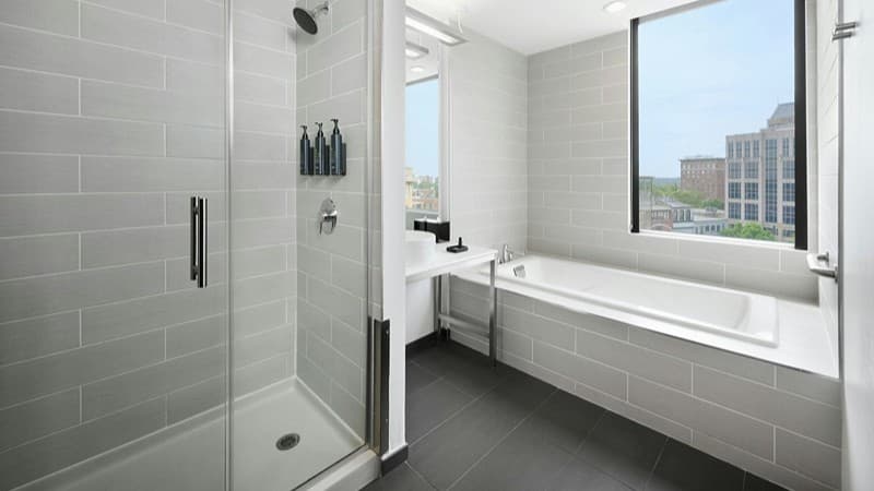 Aloft Greenville Downtown hotel photo 2