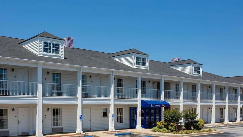 Baymont by Wyndham EasleyGreenville hotel photo 5