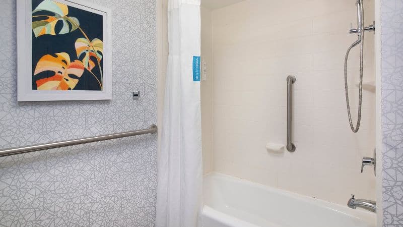Hampton Inn Northwood hotel photo 2