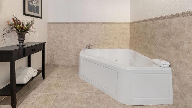 Howard Johnson by Wyndham Oacoma Hotel & Suites hotel photo 2