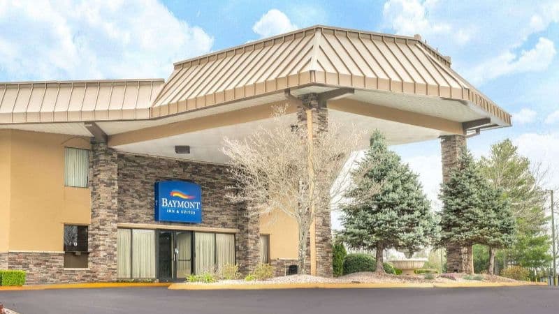 Baymont by Wyndham Knoxville I-75 hotel photo 5