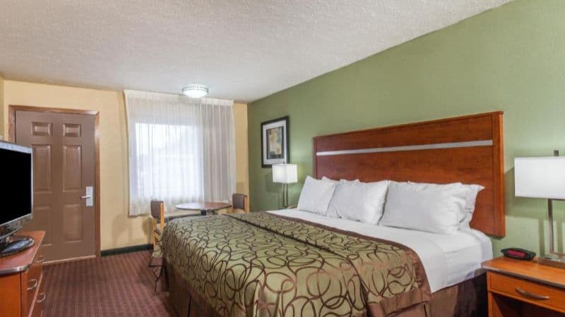 Baymont by Wyndham Pigeon Forge hotel photo 3