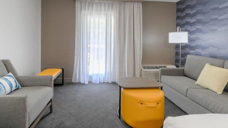 Comfort Inn & Suites at Dollywood Lane hotel photo 3