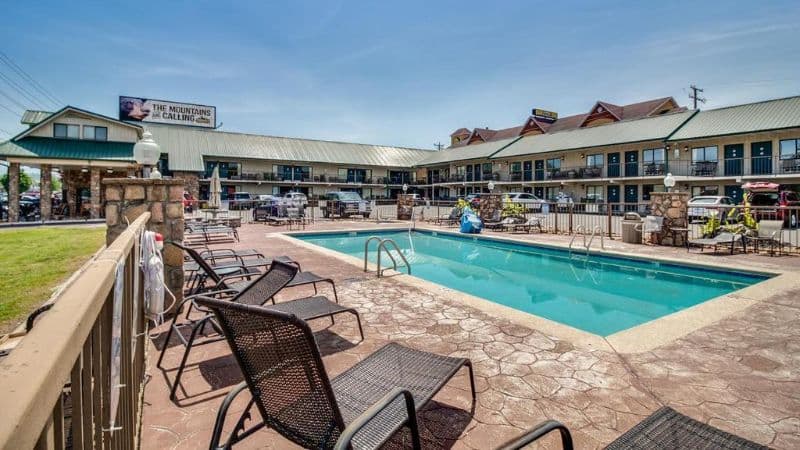 Mountain Breeze Motel hotel photo 5