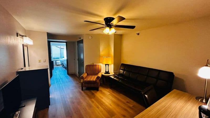 Radiant Inn And Suites hotel photo 5