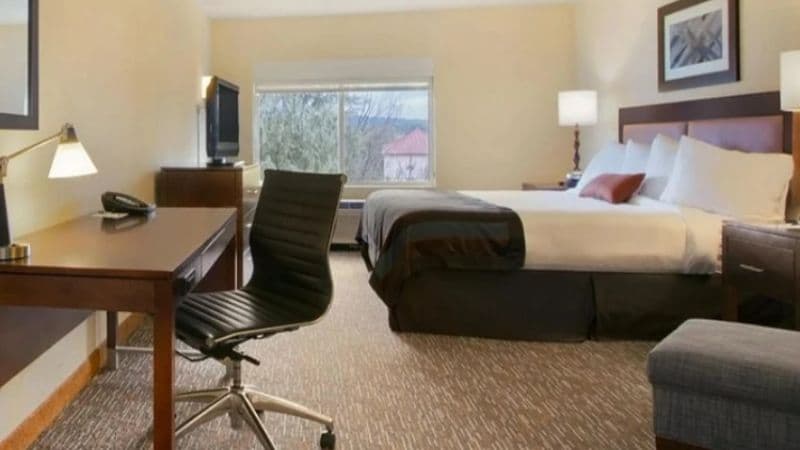 Wingate by Wyndham Chattanooga hotel photo 2