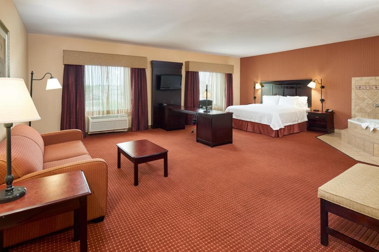 Hampton Inn & Suites Austin South Buda hotel photo 2