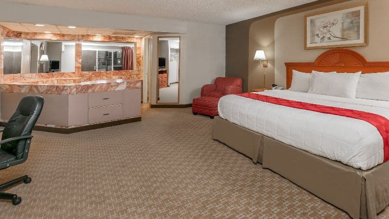 Ramada by Wyndham Odessa Near University of Texas Permian Jacuzzi room