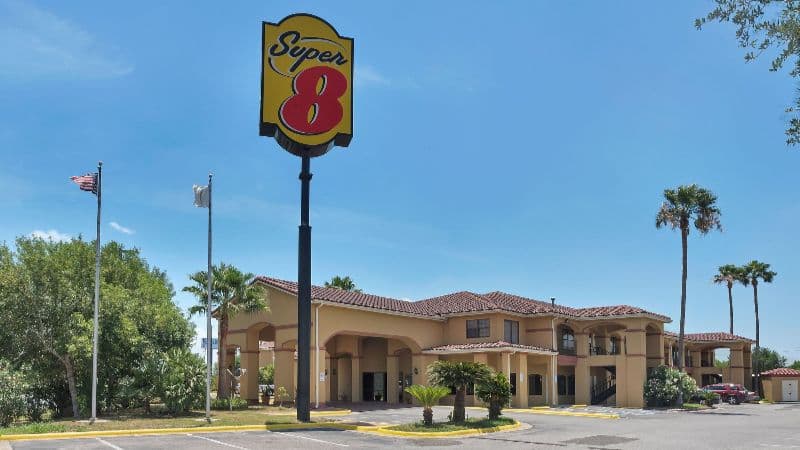 Super 8 by Wyndham Weslaco hotel photo 5