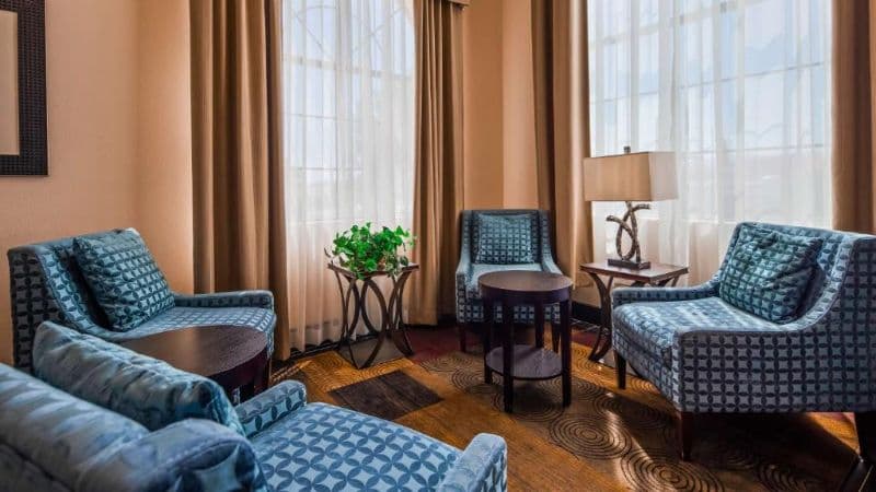 Best Western Plus Wendover Inn hotel photo 4