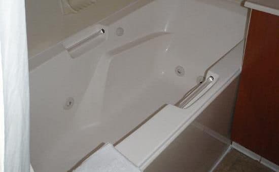 Hampton Inn & Suites Salt Lake City Airport Jacuzzi room