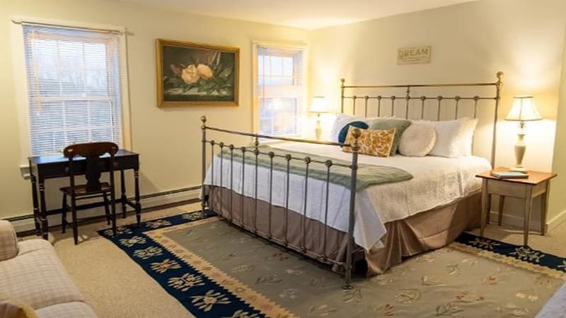 Cooper Hill Inn hotel photo 3