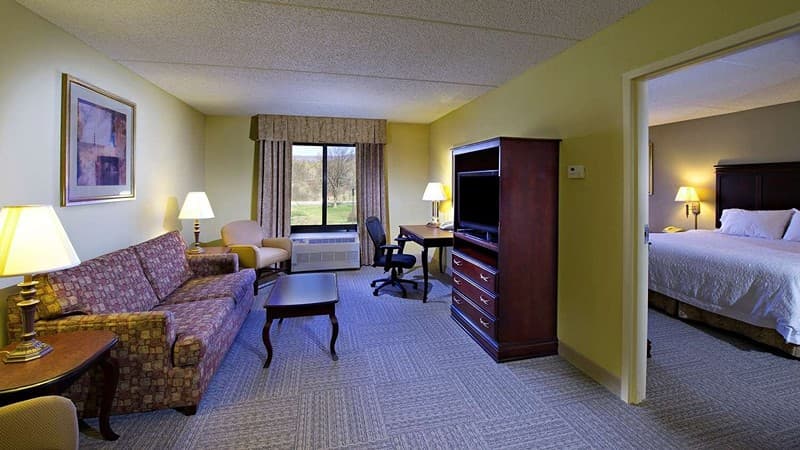 Hampton Inn Bennington hotel photo 4