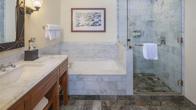 The Lodge at Spruce Peak hotel photo 2