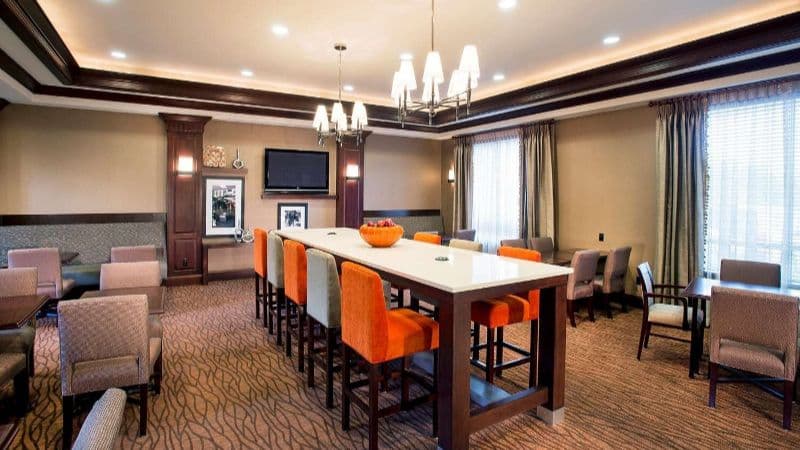 Hampton Inn & Suites Washington-Dulles International Airport hotel photo 5
