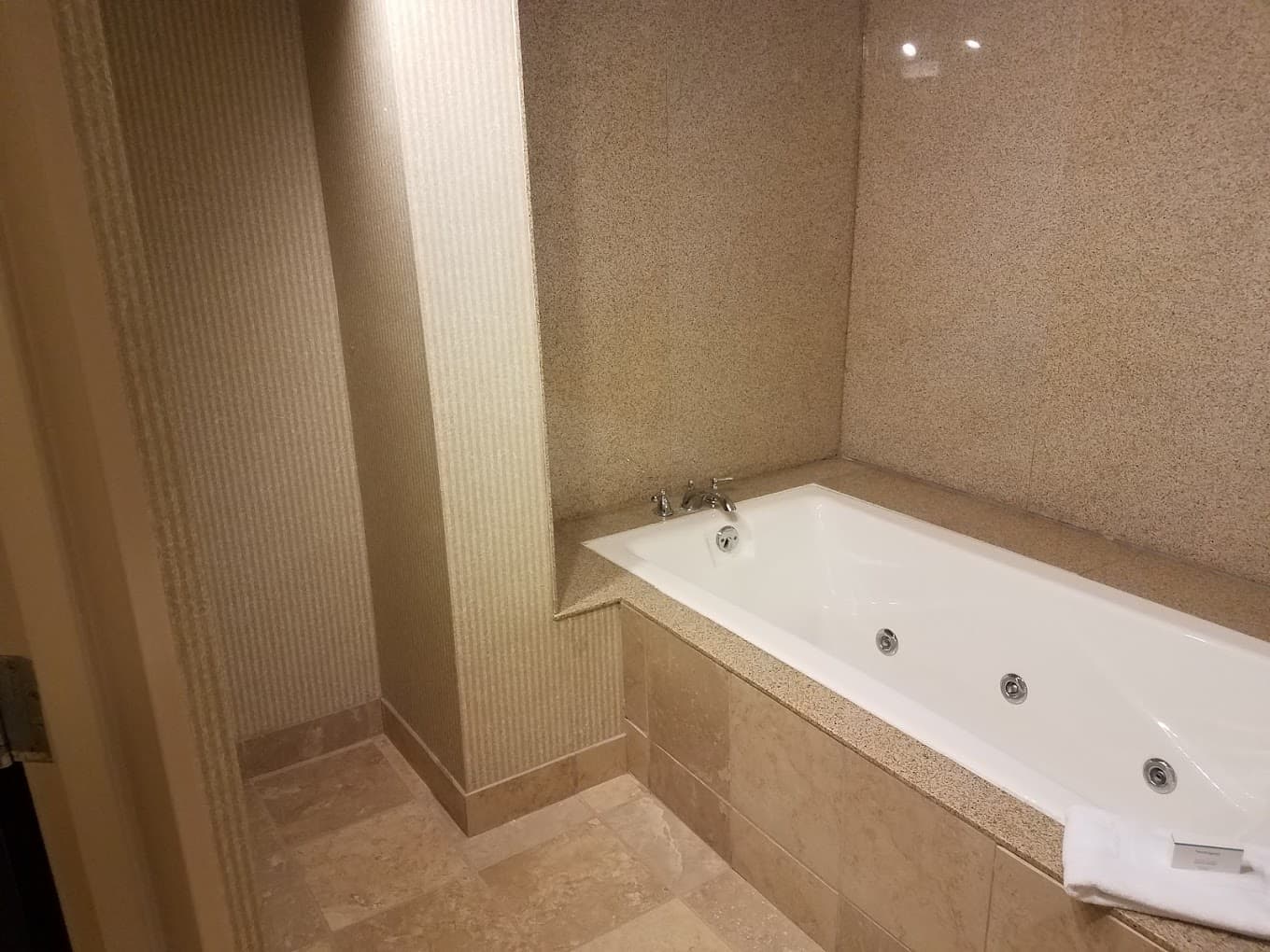 Hampton Inn Wytheville Jacuzzi room