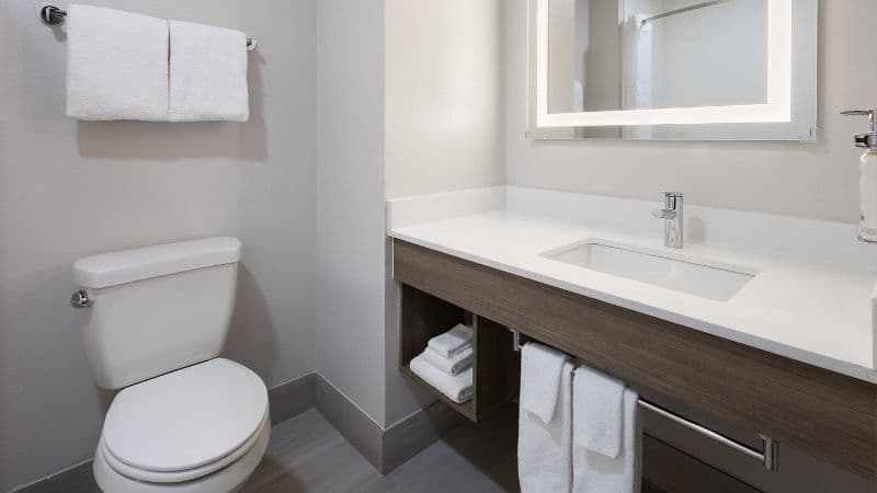 Holiday Inn Express & Suites Leesburg – Historic District hotel photo 3
